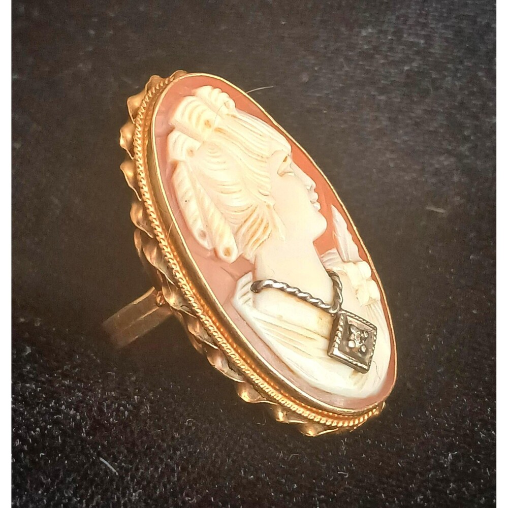 Natural Cameo Ring 14k Size 5 with Diamond Chip Mid-Century